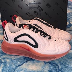 Nike Air Max 720 Pink Shoes New in Box